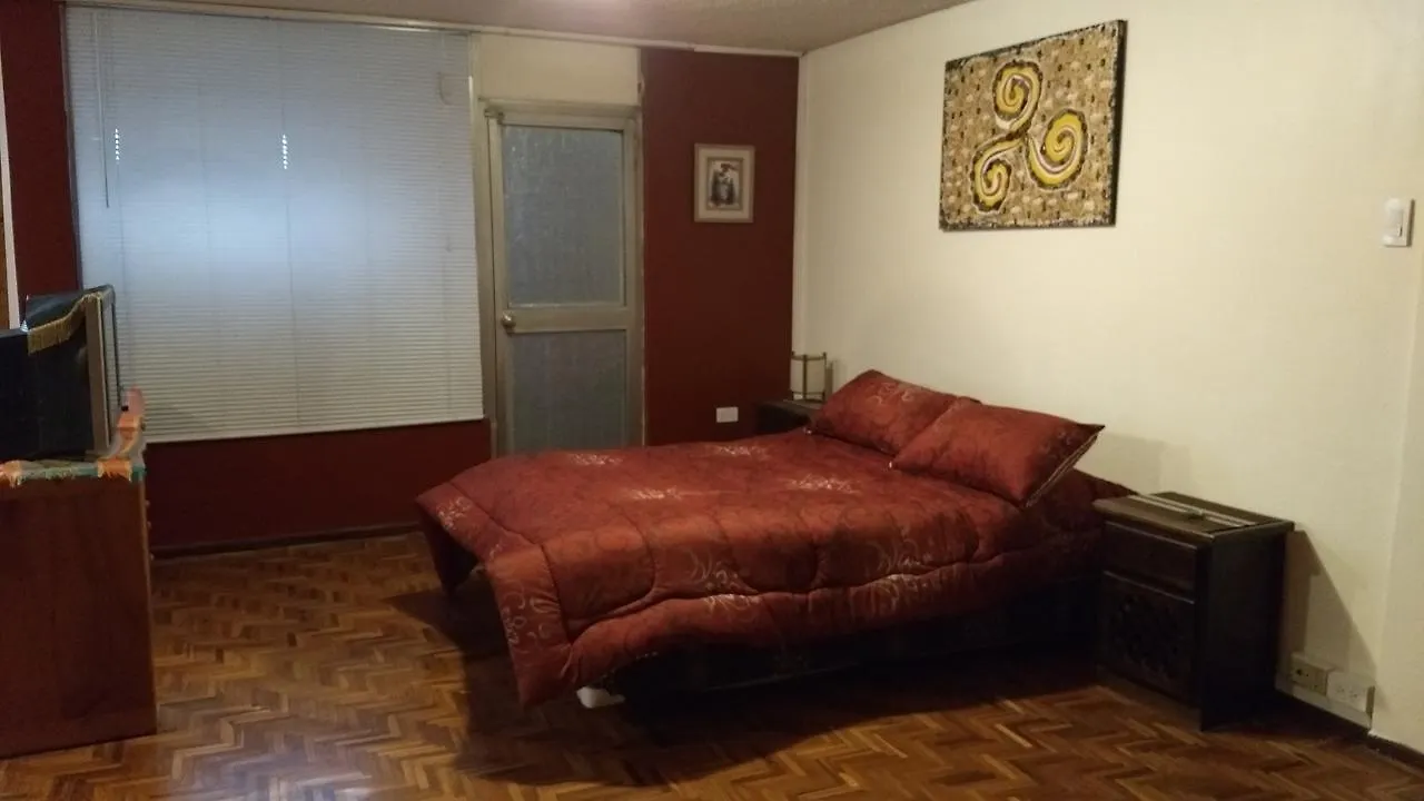 Apartamento Independiente A 6 Minutos De Mall El Jardin Quito Apartment