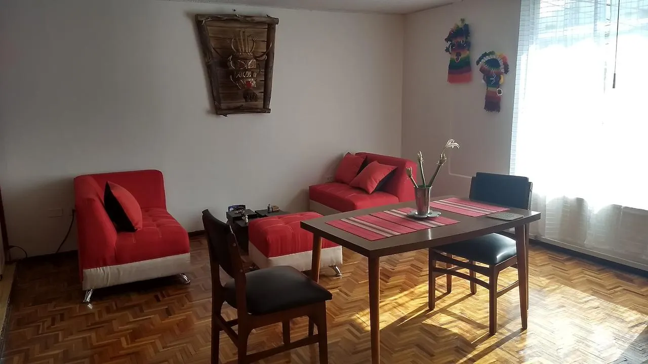 Apartamento Independiente A 6 Minutos De Mall El Jardin Quito 0*,